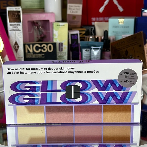 Clinique Other - NIB Limited Edition Clinique Glow All Out Palette